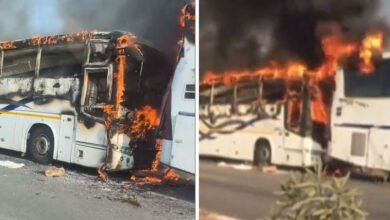 دوپرائیویٹ ٹراویلس بسوں میں اچانک آگ لگ گئی