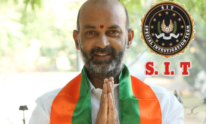 تلنگانہ بی جے پی سربراہ بنڈی سنجے کو ایس آئی ٹی کی نوٹس