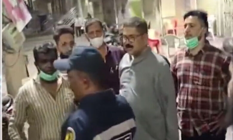 حیدرآباد کے علاقہ ٹپہ چبوترہ میں اچانک عجیب وغریب بو،کئی افراد نے رات جاگ کر گذاری