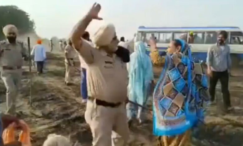 پنجاب: پولیس عہدیدار نے خاتون کسان کو تھپڑ رسید کردیا، ویڈیو وائرل