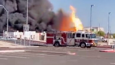 امریکہ میں فینکس ایئرپورٹ کے قریب آگ لگ گئی