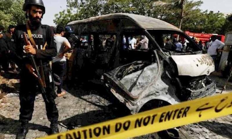 پاکستان میں بم دھماکہ، 11 مزدور ہلاک