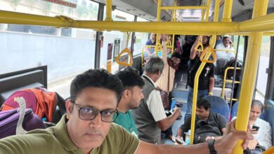 بنگلورو بند: انل کمبلے کو بس سے سفر کرنا پڑا