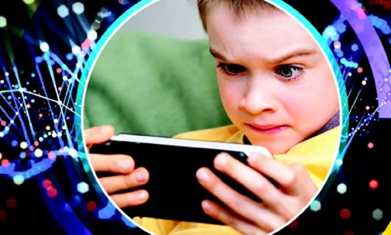موبائل گیمنگ کی لت: بچوں پر اسکے نفسیاتی اثرات اور علاج