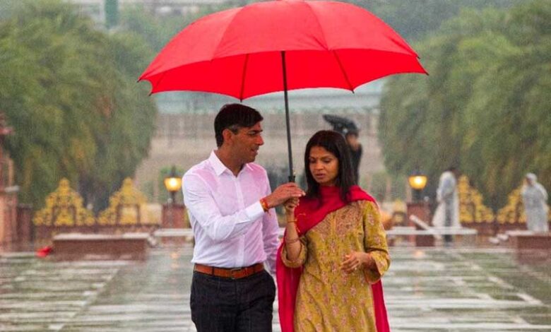 رشی سونک اور اکشتا نے ”پیار ہوا، اقرار ہوا“کی یاد تازہ کردی