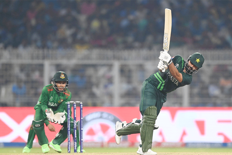 پاکستان نے بنگلہ دیش کو 7 وکٹس سے شکست دے دی