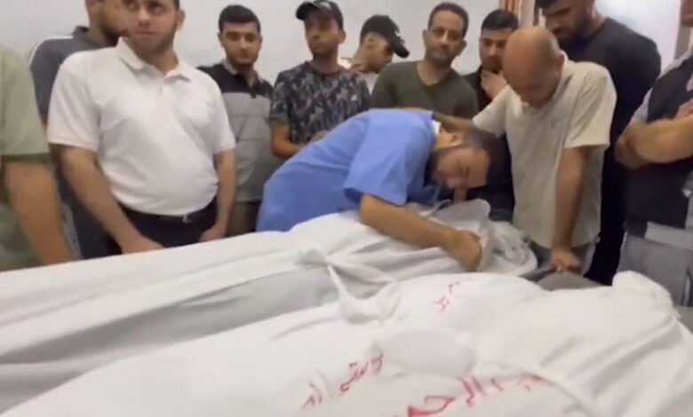 غزہ قبرستان میں تبدیل، شہداء کی تعداد 10 ہزار سے متجاوز