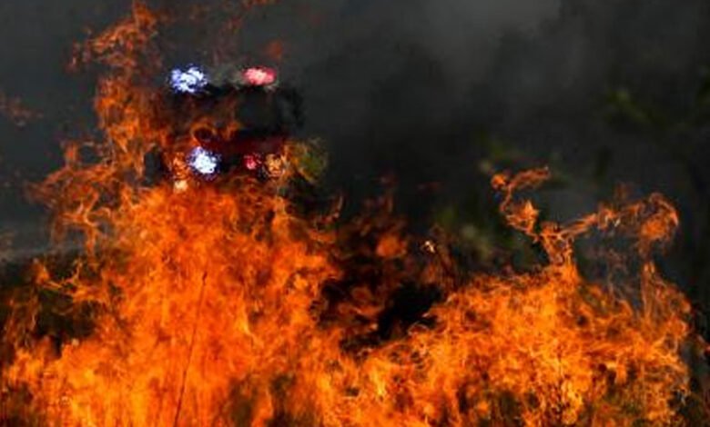 پٹرول ڈلوانے کے دوران موٹرسیکل کو آگ لگنے کا واقعہ
