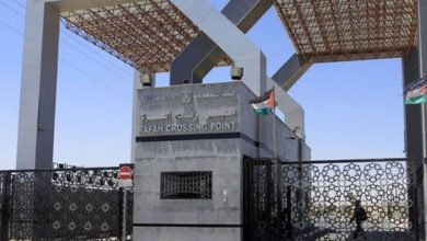 اسرائیل نے رفح کراسنگ کے ذریعے غزہ میں انسانی امداد کے داخلے پر پابندی لگائی