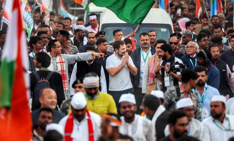 بی جے پی آر ایس ایس کا کام لوگوں کو لڑانا ہے: راہول گاندھی