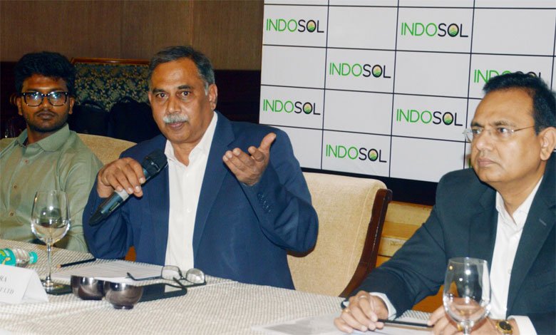  Indosol Solar نے سولر ماڈیول کی پیداوار شروع کرنے کا اعلان کیا