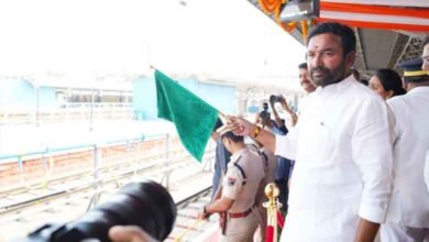 وزیر اعظم نے سکندرآباد۔وشاکھاپٹنم دوسری وندے بھارت ٹرین کو ورچول طریقہ سے جھنڈی دکھائی