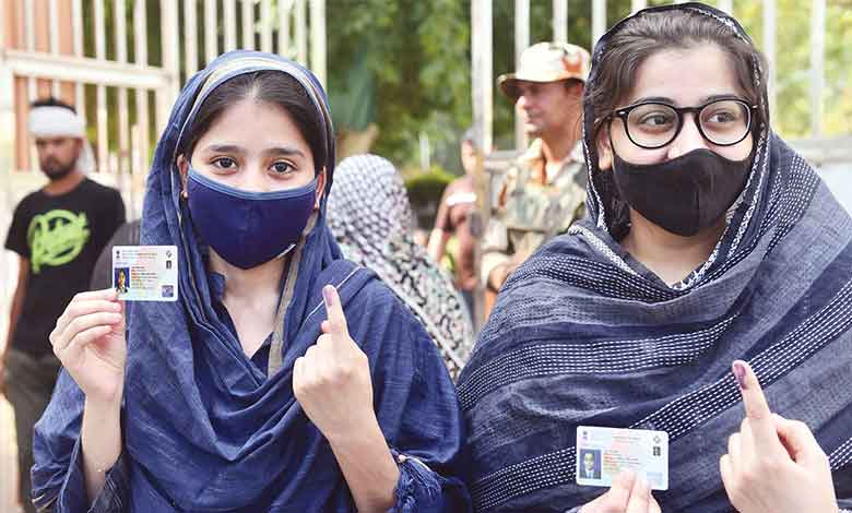 لوک سبھا الیکشن مرحلہ دوم، شام 5 بجے تک 60 فیصد پولنگ