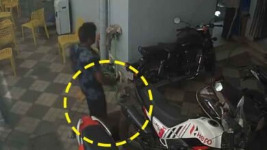 ویڈیو: ہاسٹل کا دروازہ کھولتے ہی نوجوان موت کے منہ میں چلا گیا