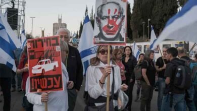 نتن یاہو کے استعفیٰ تک پارلیمنٹ کے سامنے احتجاج جاری رہے گا: اسرائیلی مظاہرین