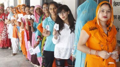 بی جے پی بمقابلہ انڈیا اتحاد: لوک سبھا انتخابات کے پہلے مرحلہ کے تحت 102 حلقوں میں پولنگ شروع