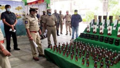 تلنگانہ کے ضلع پداپلی میں سات لاکھ روپئے مالیت کی شراب ضبط