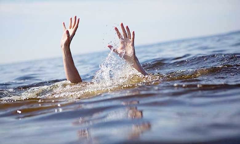 تیراکی کے دوران سر کے کیچڑمیں پھنس جانے کے نتیجہ میں نوجوان کی موت