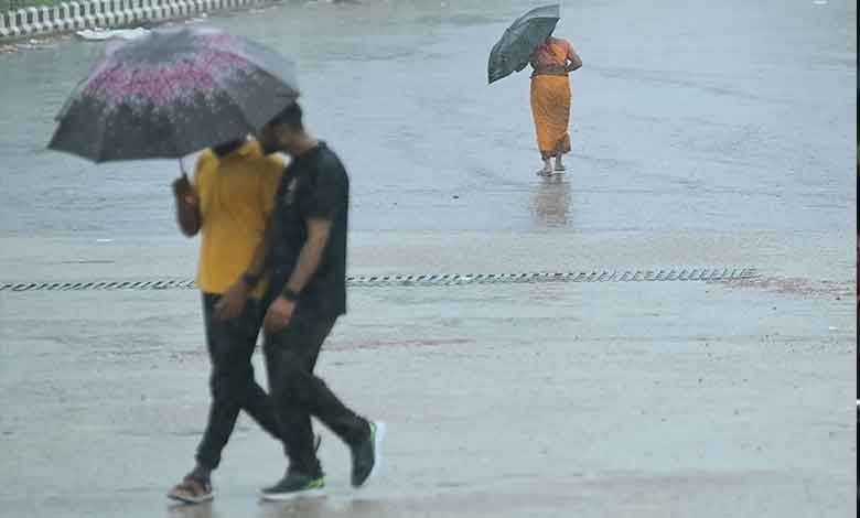 تلنگانہ میں تیزہواؤں کے ساتھ بارش، مختلف مقامات پر13 افراد ہلاک