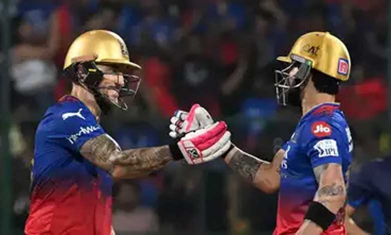 ڈو پلیسس اور وراٹ کے طوفان کے آگے گجرات پست