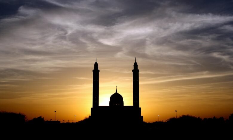 مسجد میں غیر مسلم کا تعاون