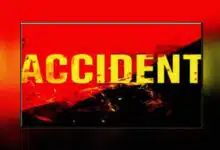 بس الٹنے سے 3 طلبا کی موت