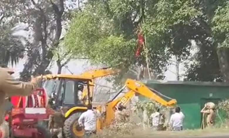 ہریدوار میں روشن علی شاہ باباؒ کا مزار منہدم۔ لینڈ جہاد کا الزام