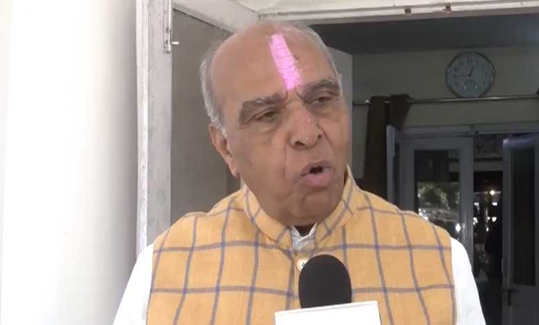 ہولی کھیلنے اور نماز جمعہ کی اجازت ہونی چاہئے: جگدمبیکا پال (ویڈیو)