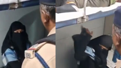 بغیر ٹکٹ سفر کرنے والی برقع پوش خاتون نے ٹرین میں مچایا ہنگامہ، مسافروں کو دی دھمکیاں (ویڈیو)