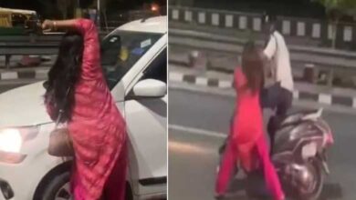 نشے میں دھت خاتون نے سڑک پر مچایا ہنگامہ، ویڈیو وائرل