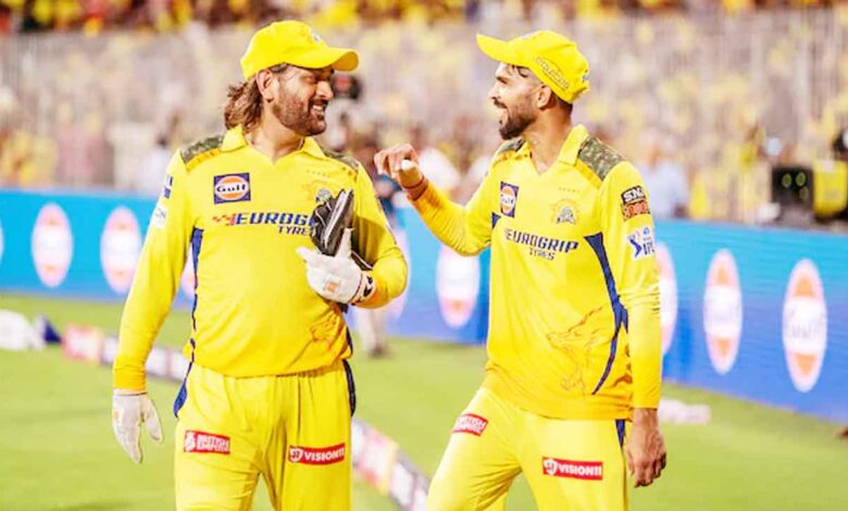 زخمی رتوراج گائیکواڑ آئی پی ایل سے باہر، CAPTAIN MAHENDRA SINGH DHONI، زخمی رتوراج گائیکواڑ آئی پی ایل سے باہر،دھونی نے ایک بار پھر چینائی کی کمان سنبھال لیمہندرسنگھ دھونی نے ایک بار پھر چینائی کی کمان سنبھال لی