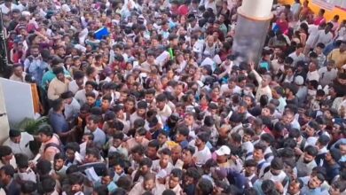Mega job mela accident Warangal: ورنگل میگا جاب میلہ: بھگدڑ سے تین خواتین زخمی، انتظامات پر سوالیہ نشان (ویڈیو)