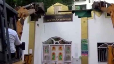 ناسک میں درگاہ کے انہدام پر تشدد، 21 پولیس عہدیدار زخمی