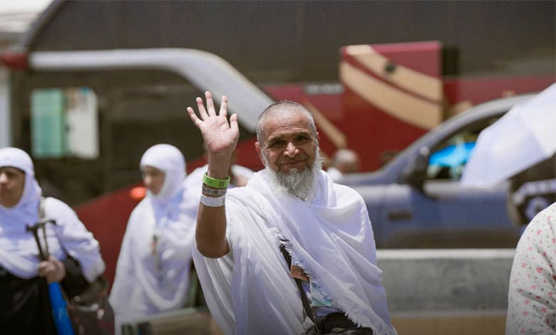 مہنگائی کا اثر: حج پر جانے والوں کی تعداد میں کمی، انڈونیشیا میں طویل انتظار جاری