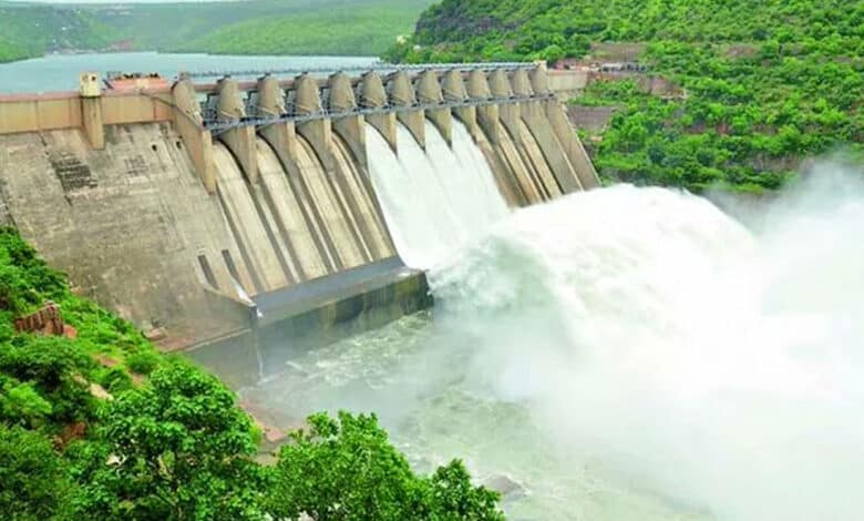 تلگو ریاستوں کے اہم ذخائر سری سیلم اور ناگرجنا ساگر پروجیکٹس میں زبردست پانی کا بہاؤ درج