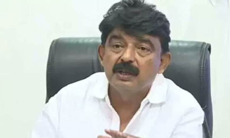 اے پی کے سابق وزیر پی نانی کے خلاف مقدمہ درج