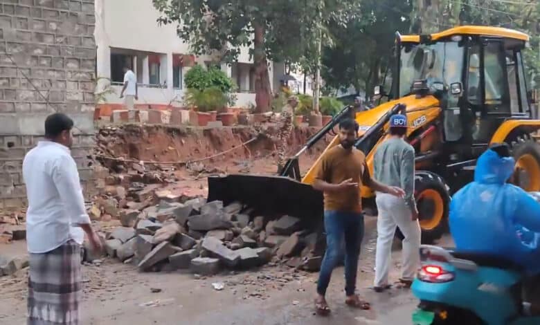 حیدرآباد: شدید بارش کے باعث سنٹرل ریزرو پولیس فورس گروپ سینٹر کی حفاظتی دیوارمنہدم