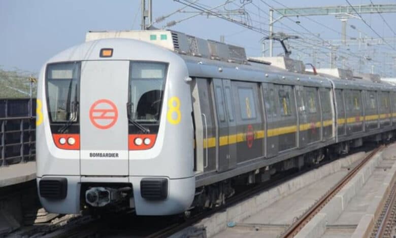 دہلی میٹرو کی ییلو لائن سروس چار گھنٹے سے زیادہ وقت تک متاثر رہی