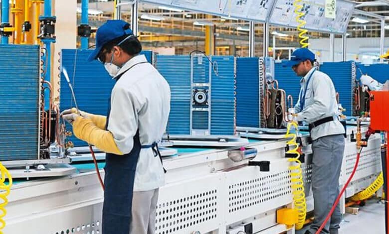 جولائی میں مینوفیکچرنگ انڈسٹری کی ترقی میں مزید تیزی آئی