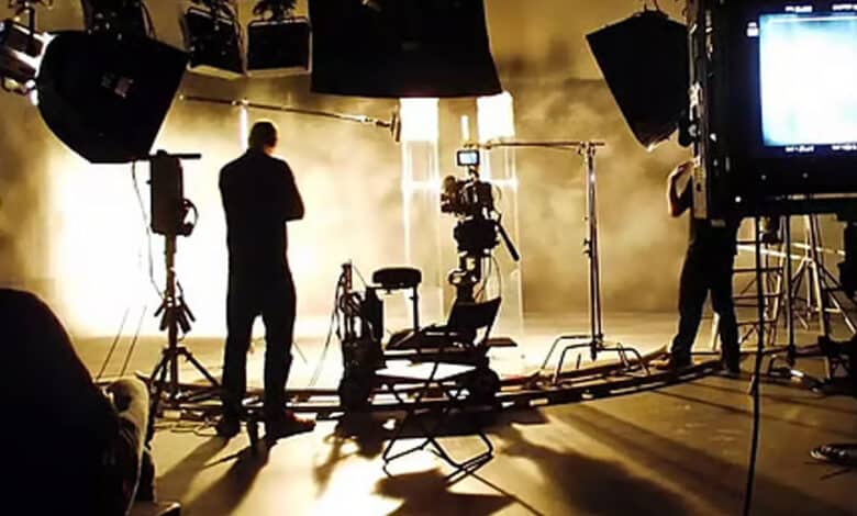 حیدرآباد میں فلم فیڈریشن کے دفتر کے سامنے احتجاج