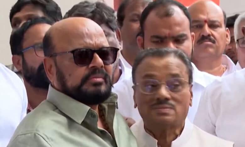 تلنگانہ کانگریس کی تادیبی کمیٹی کا اجلاس،کونڈامرلی برہم