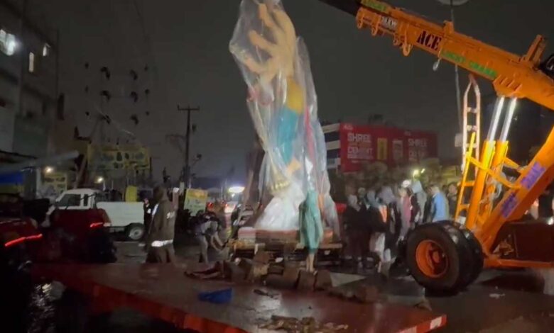 حیدرآباد: گنیش کی مورتی لے جانے کے دوران کرنٹ لگنے سے تین افراد زخمی