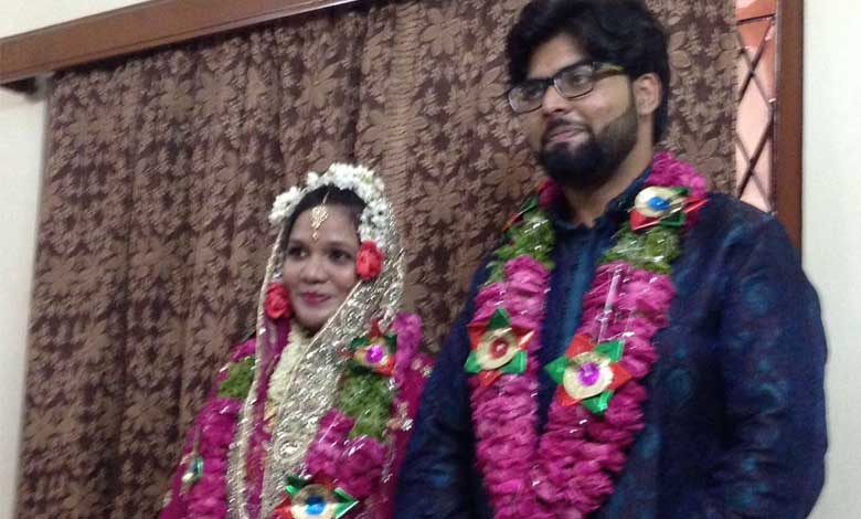 بنجارہ ہلز میں بیوی نے شوہر کو دوسری عورت کے ساتھ رنگے ہاتھوں پکڑ لیا، پاکستان ہونے کا لگایا الزام