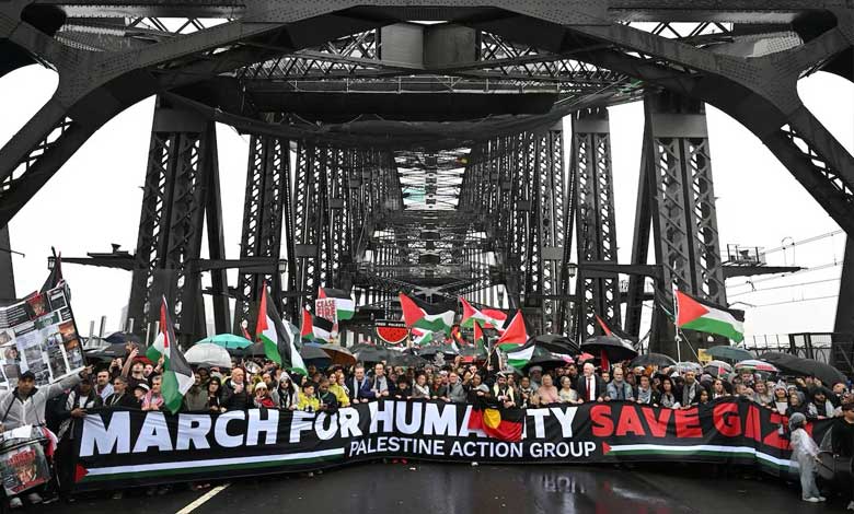 سڈنی میں 90ہزار افراد کا شدید بارش میں غزہ میں امن کیلئے مارچ (ویڈیوز)