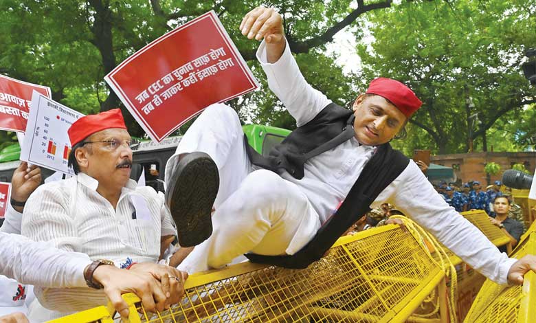 ووٹ چوری کے خلاف اپوزیشن کا احتجاجی مارچ