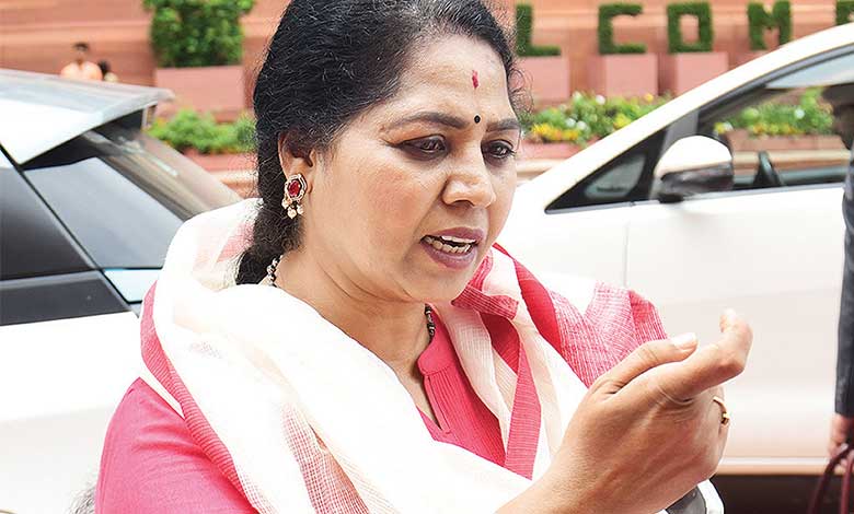 دہلی میں رکن لوک سبھا کی طلائی چین چھین لی گئی! کڑہ پہرہ والے ڈپلومیٹک انکلیو چانکیہ پوری میں واردات