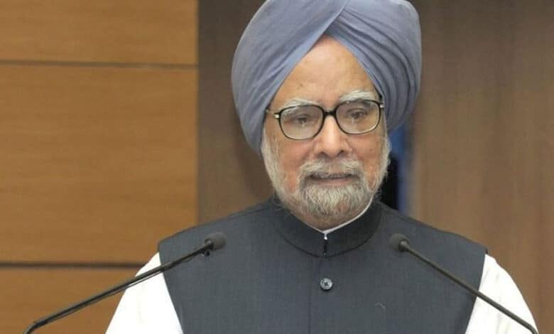 کھڑگے نے ڈاکٹر منموہن سنگھ کو ان کی یوم پیدائش پر خراج عقیدت پیش کیا