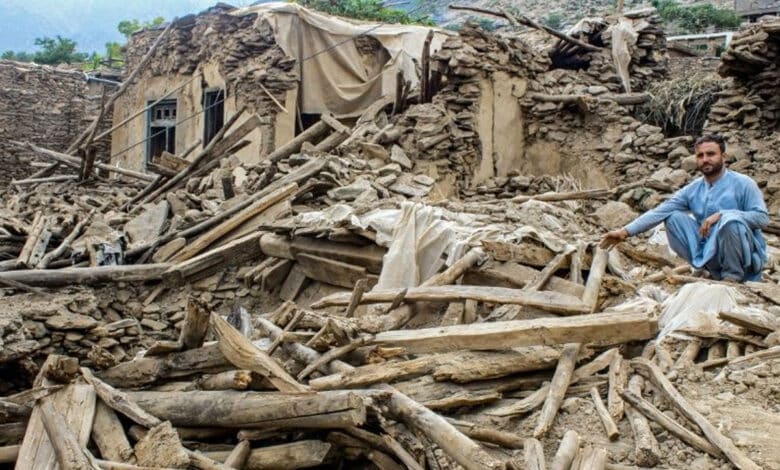 زلزلے سے 2200 اموات کے بعد طاقتور آفٹر شاکس سے افغانستان دہل گیا