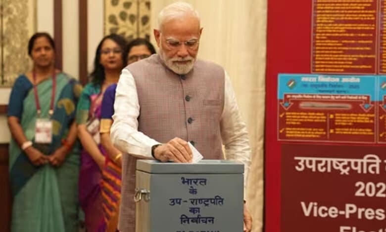 نائب صدر کے انتخاب کے لیے ووٹنگ شروع