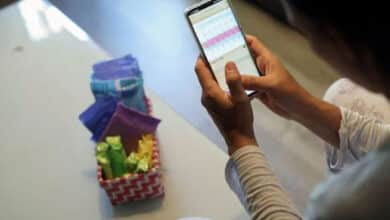 حیدرآباد: مسروقہ سل فون کے ذریعہ دو بینک کھاتوں سے 6 لاکھ روپے سے زائد کی رقم نکال لی گئی